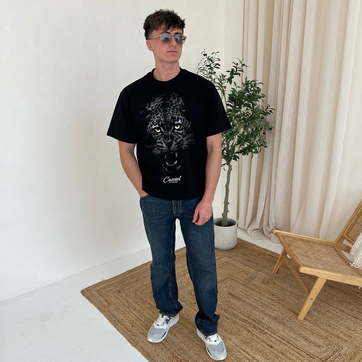 Cassiel Clo Panther Box Black Tee