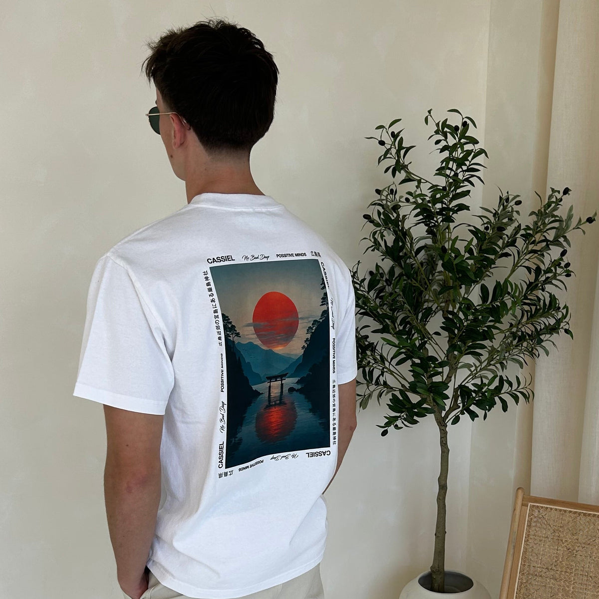 Cassiel Clo Sunset Faded White Tee