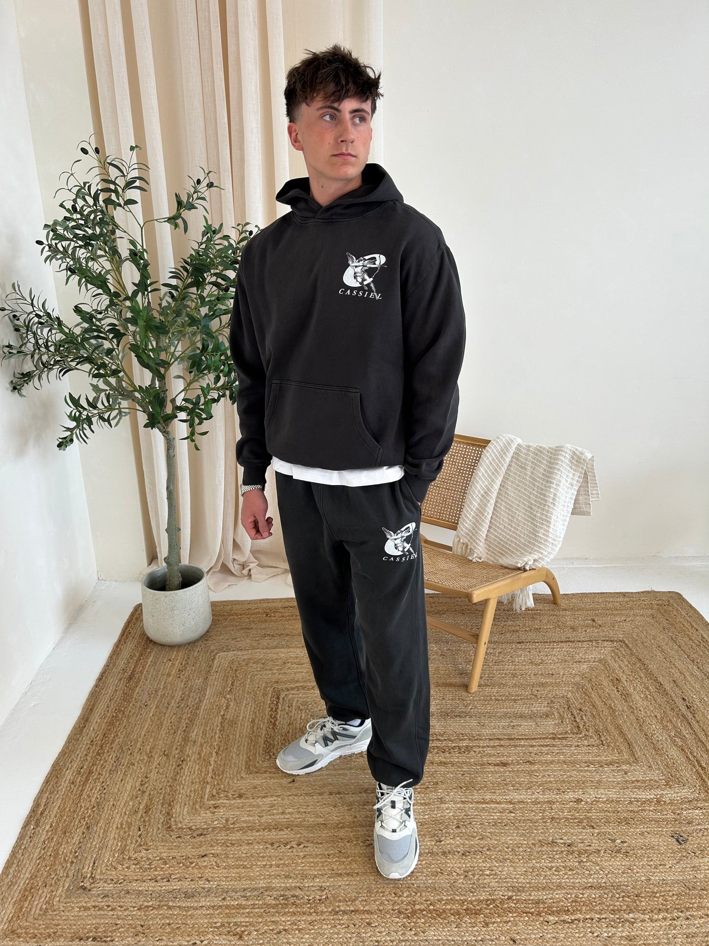 Cassiel Clo Cherub Faded Black Sweatpant