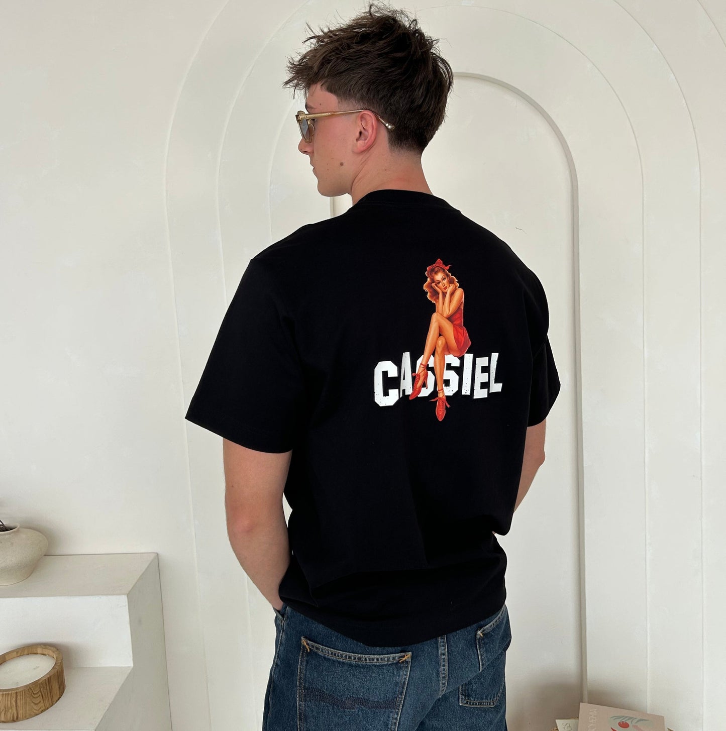 Cassiel Clo Pinup Box Black Tee