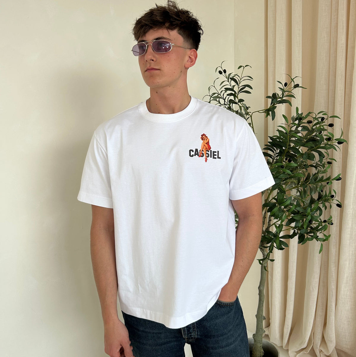 Cassiel Clo Pinup Box White Tee