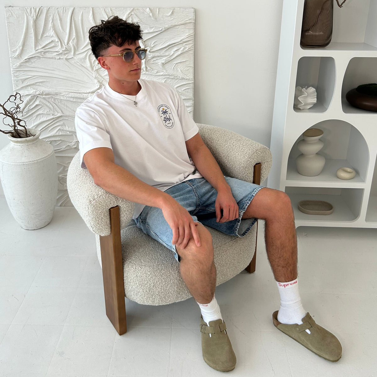 Cassiel Clo Paradise Cove Box White Tee