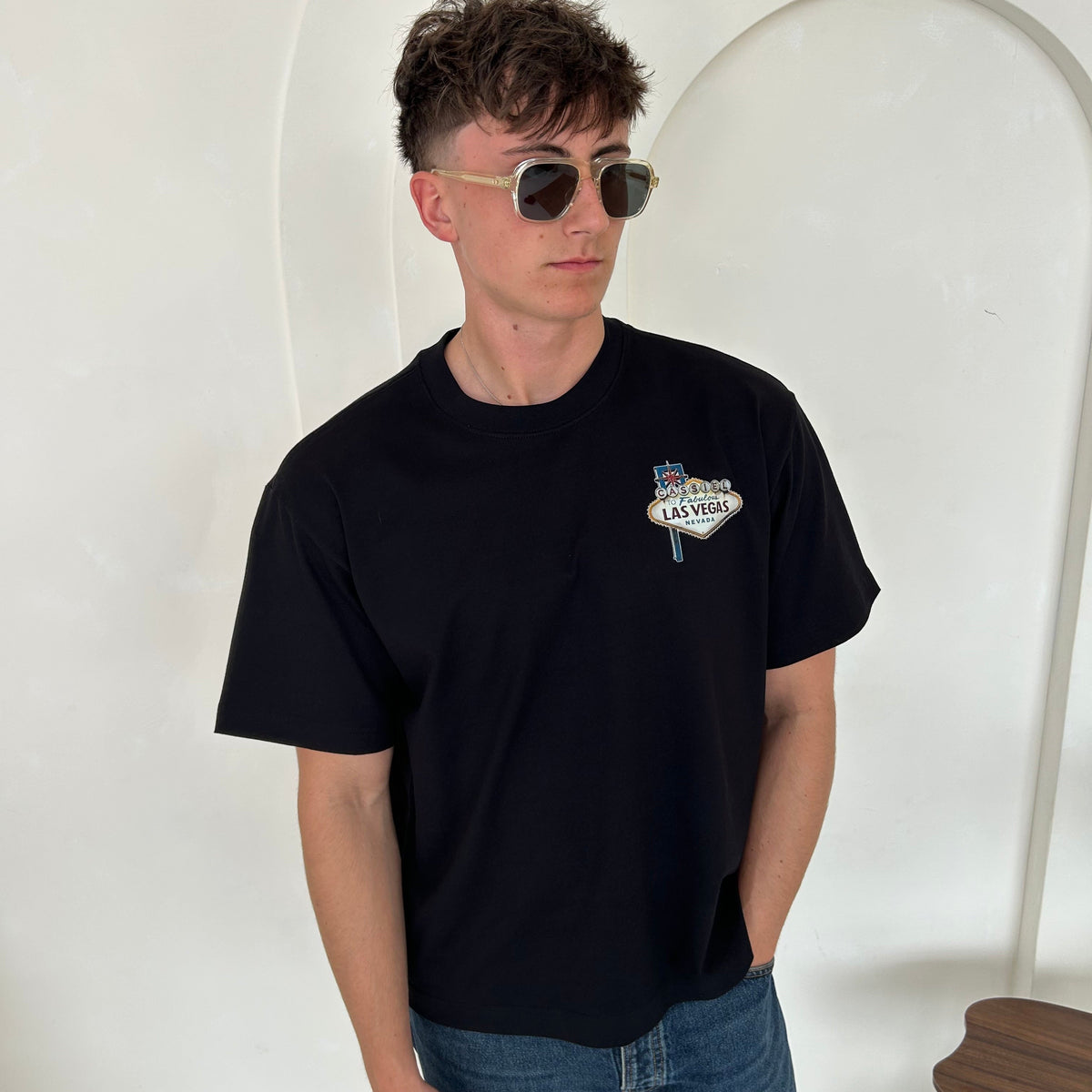Cassiel Clo Las Vegas Box Black Tee