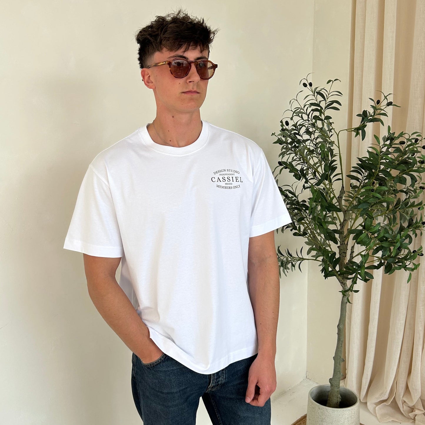 Cassiel Clo Brand Box White Tee
