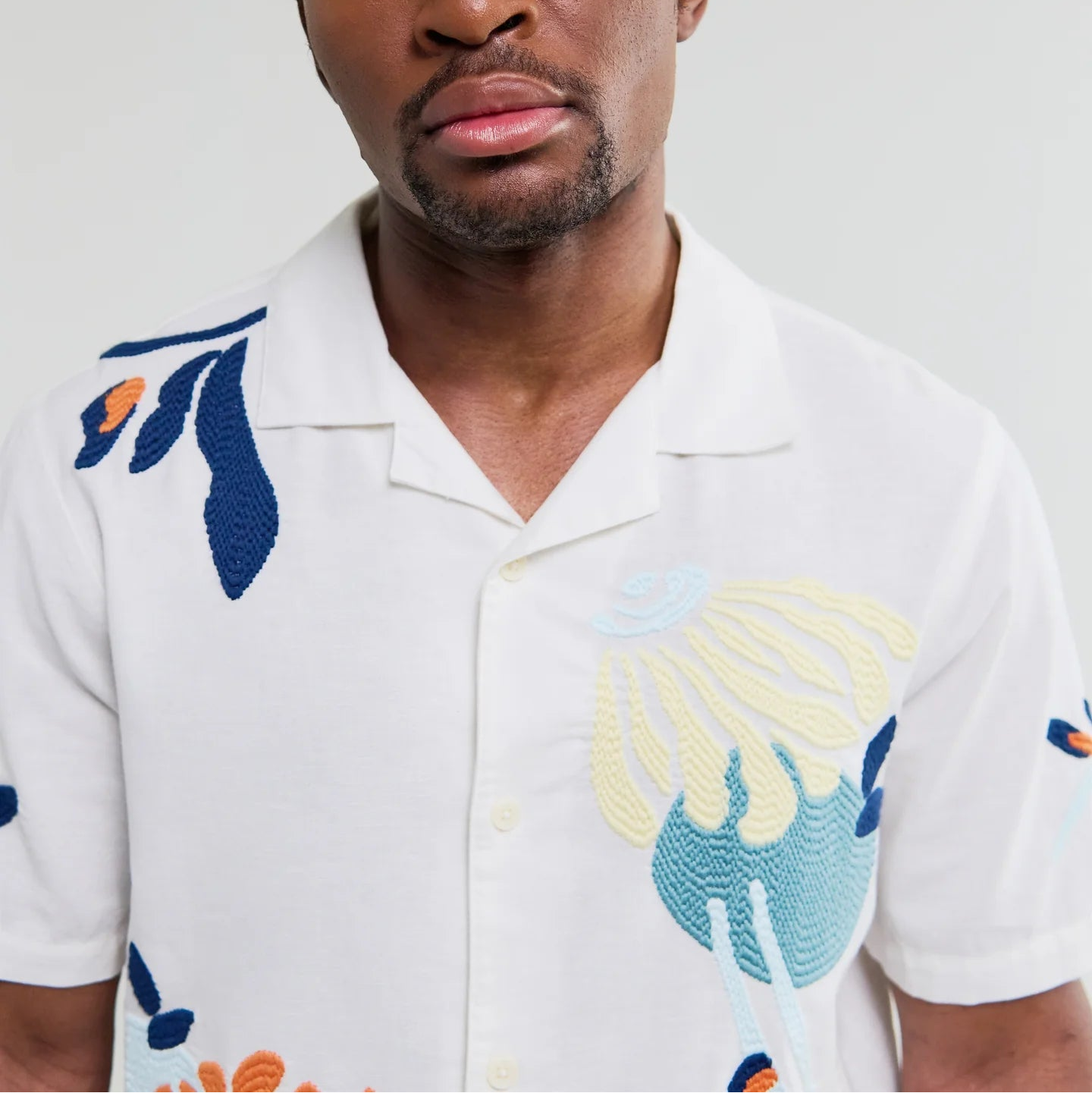 Wax London Didcot Embroidered Flower SS Ecru Shirt